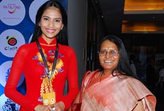 Miss Vietnam and Sunita Bhagwat, IFS - Commissioner of Tourism, Telangana