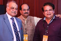 President FFI - TP Aggarwal, Secretary General, FFI - Supren Sen with Director Mahesh Kothare in Mumbai